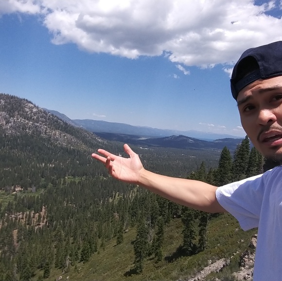 Meet your Posher, Ryan - Picture 2 of 2